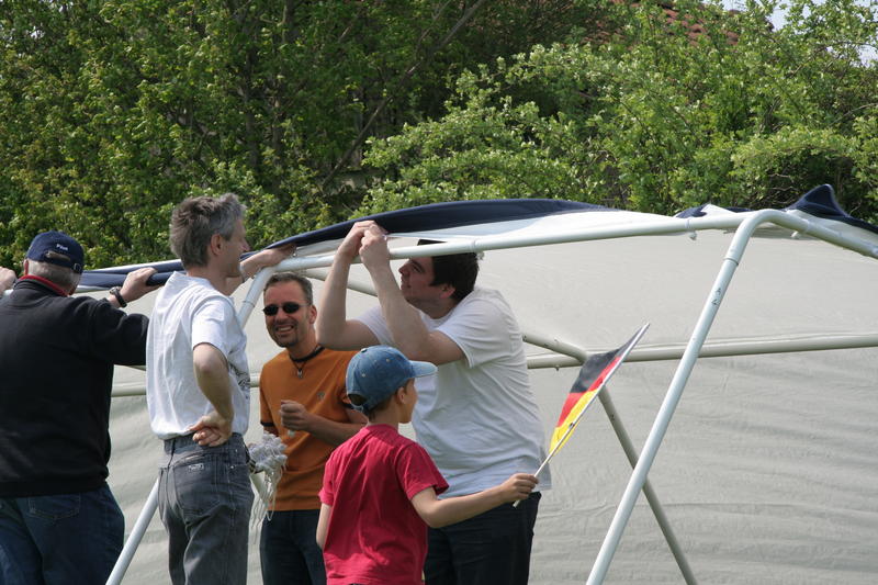 ..immer noch einfaedlen…